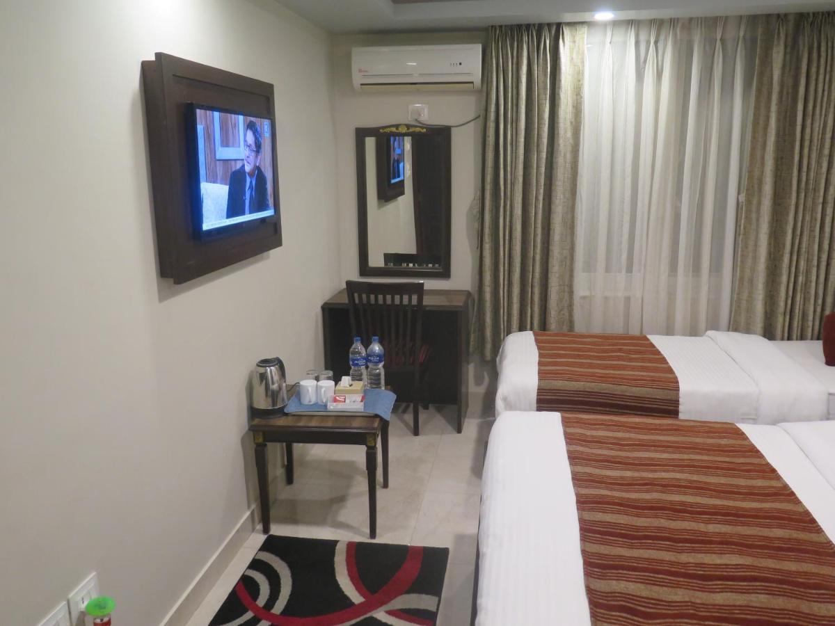 Hotel Pipal Tree Kathmandu Exterior foto