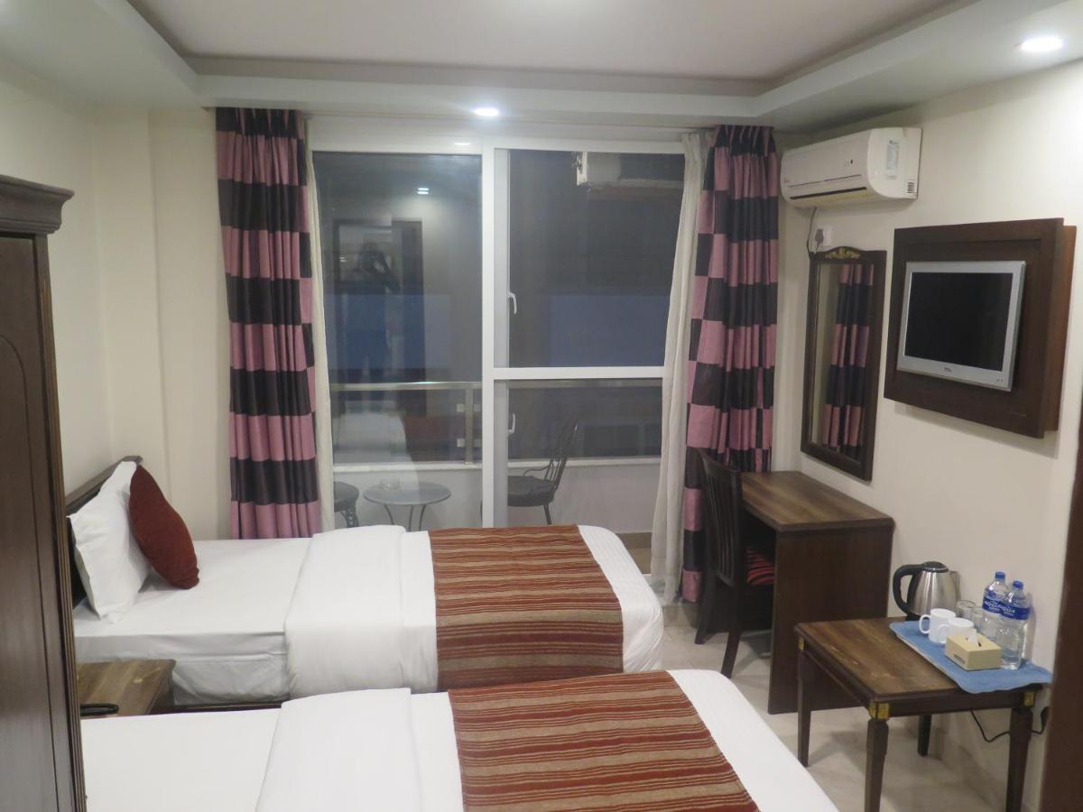 Hotel Pipal Tree Kathmandu Exterior foto